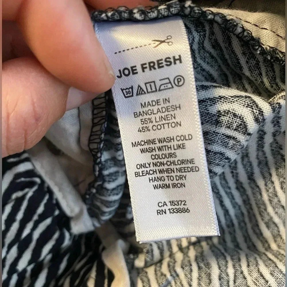 💚 Joe Fresh - Black and white print shorts size XS - Picture 8 of 8